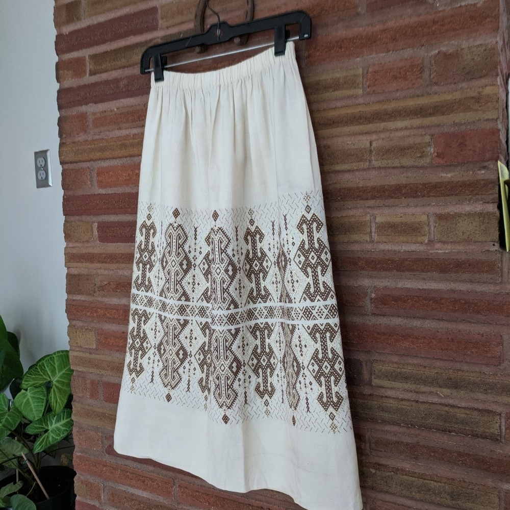 Vintage Embroidered Skirt